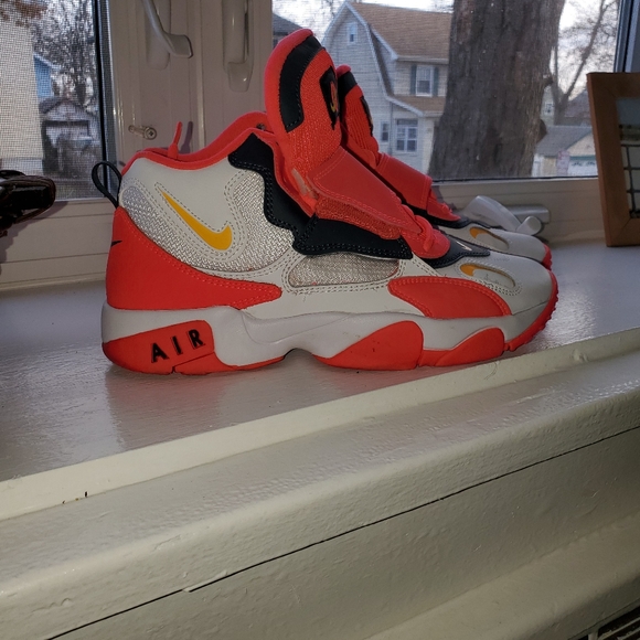 Nike Air Force - Picture 5 of 6